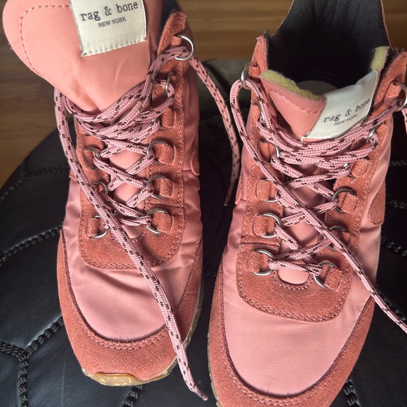 - NWT rag & bone Pink Retro Hiker Sneaker - used - Picture 9 of 9